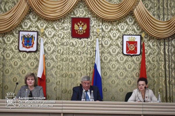 Заседание Собрания депутатов Октябрьского района