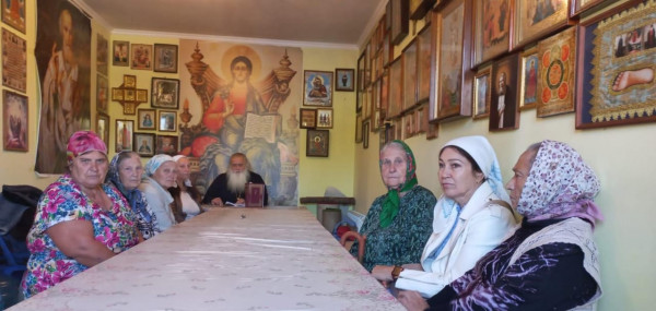 В Вознесенском храме сл. Красюковской начала свою работу Библейская группа