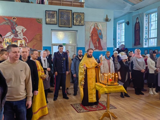 В храмах Нижнедонского благочиния молитвенно почтили священника Петра Жаханович, убиенного за веру в 1918 году