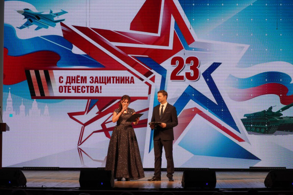 В Районном Дворце культуры п. Каменоломни состоялся концерт, посвященный Дню защитника Отечества «Богатыри родной земли»