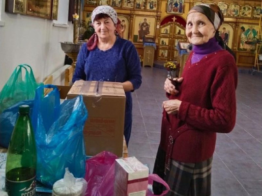 Добровольцы храма Успения Пресвятой Богородицы села Алексеевка отправили очередной гуманитарный груз в зону СВО