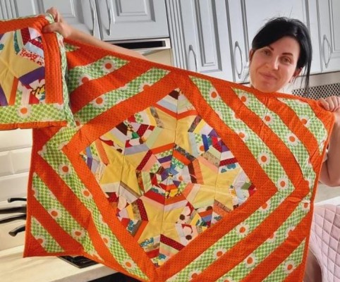 Молодёжный актив православного семейного клуба "Верность" принял участие в районном фестивале "Каравайфест"