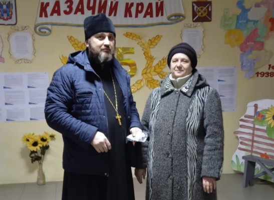 Иерей Сергий Липень провел встречу с жителями х. Маркин Октябрьского района