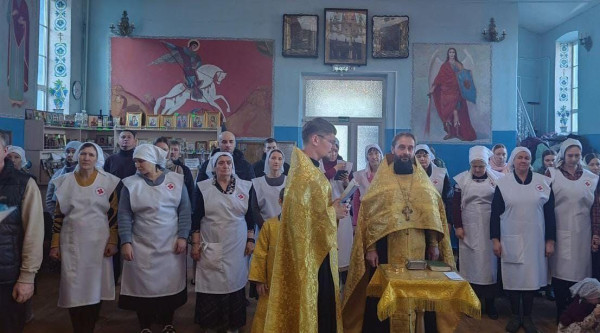 Традиционный молебен сестер милосердия о благословении добрых дел на предстоящий год