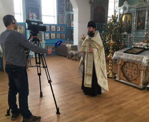 Жителей Октябрьского района поздравили с Крещением Господним