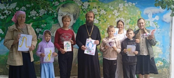 День славянской письменности и культуры в воскресной школе "Благовест" храма Архистратига Михаила п. Каменоломни
