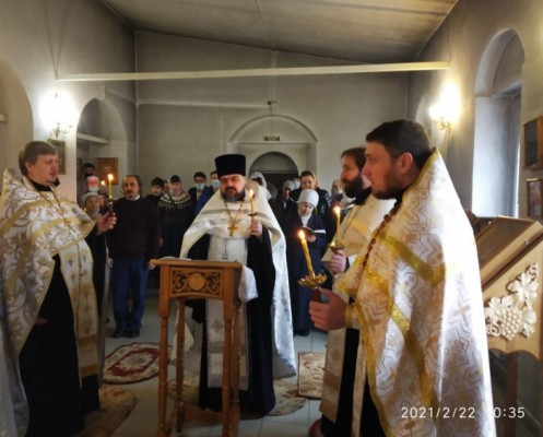 Благочинный приходов Нижнедонского округа принял участие в соборном служении панихиды по иеромонаху Серафиму (Калинину)