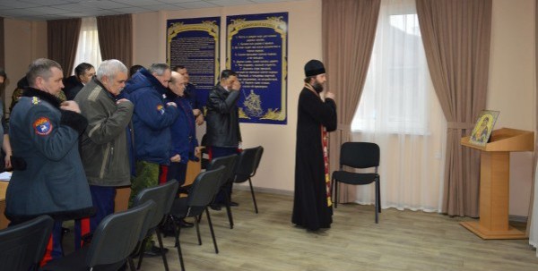 Благочинный приходов Нижнедонского округа принял участие в Совете атаманов Нижнедонского Юрта