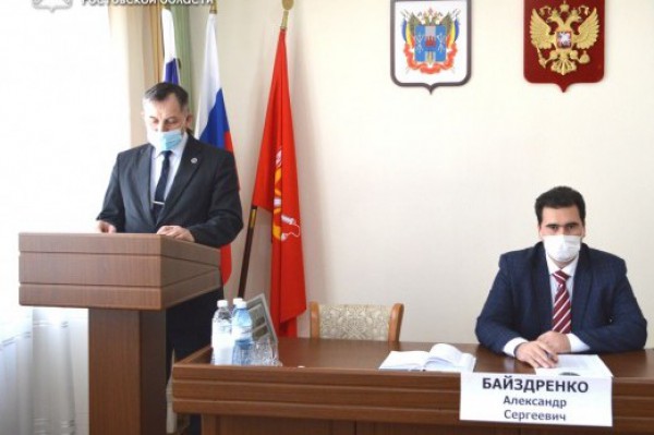 Благочинный приходов Нижнедонского округа принял участие в рабочем заседании комиссии по делам казачества