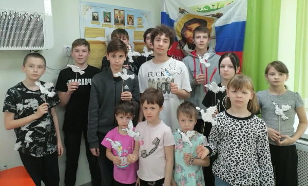 «Добрые традиции живы!»: в детском приюте «Огонёк» п. Каменоломни встретили праздник Благовещение