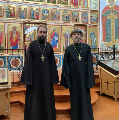 Благочинный Нижнедонского округа посетил храм в станице Бессергеневской