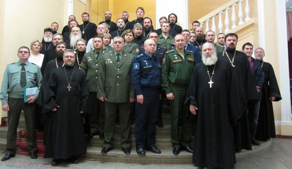 Духовник воинских частей иеромонах Николай (Наметышев) принял участие в секции Димитриевских Чтений «Соработничество Церкви с Вооруженными силами и правоохранительными органами»