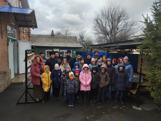 В завершении проекта "Донские перезвоны"состоялся казачий турнир по фланкировке "Вера и сила"