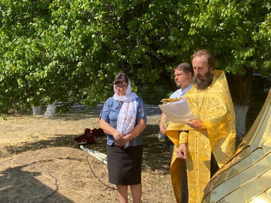 Освящение купола и креста для Часовни в поселке Верхнегрушевский Октябрьского района