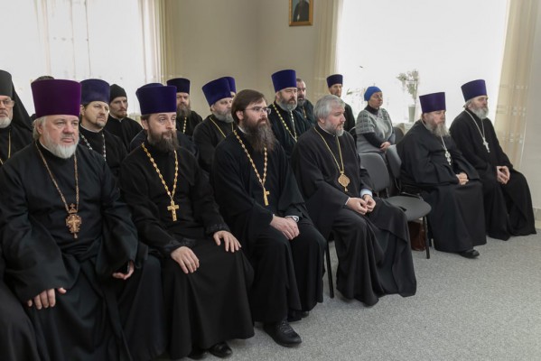 Духовенство Нижнедонского благочиния приняло участие в мемориальном мероприятии, посвящённому  20-летию со дня кончины архиепископа Александра (Тимофеева)