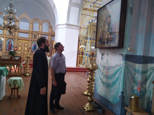 В Шахтинской епархии берегут исторически и художественно значимое церковное имущество