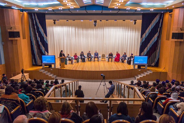 Педагоги Октябрьского района приняли участие в открытии Республиканских образовательных чтений в Элисте