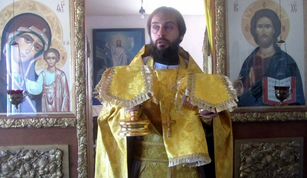 Благочинный Нижнедонского округа совершил Божественную литургию в молитвенном доме Святителя Николая Чудотворца хутора Керчик-Савров